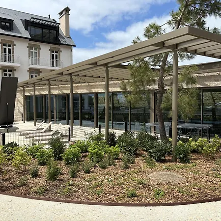 Losquet Studio, * Trébeurden