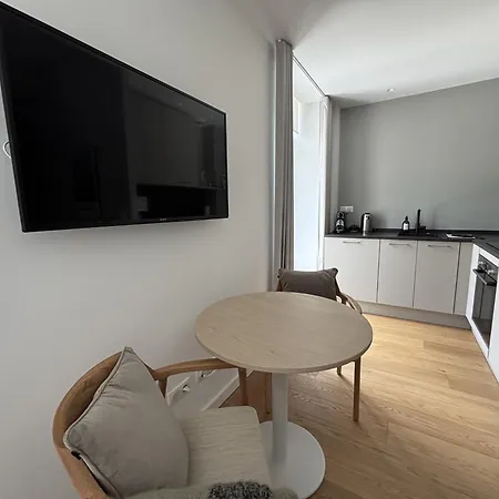 Losquet Studio, *