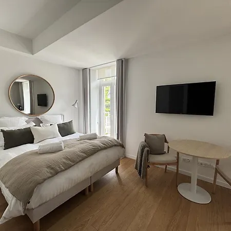 Losquet Studio, Lejlighed